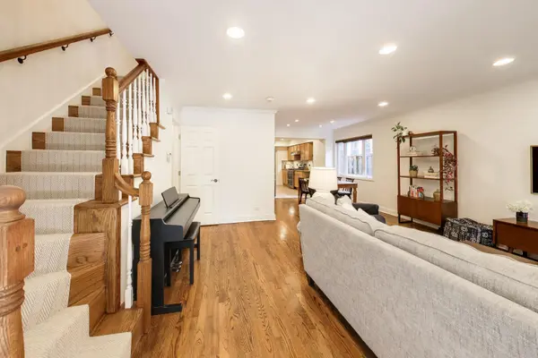 348 Park AVE, Highland Park, IL 60035
