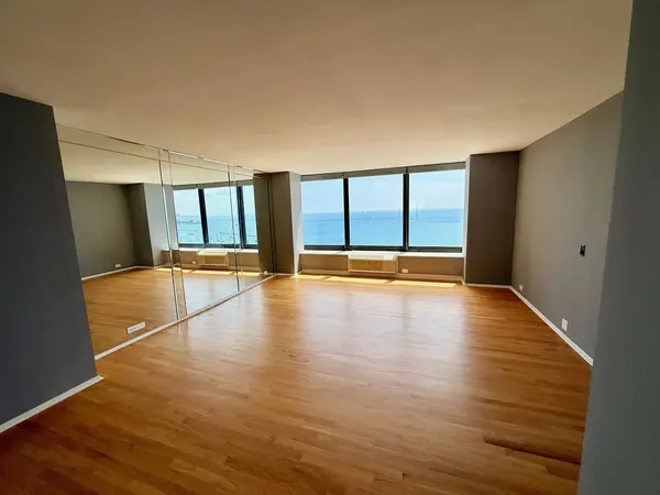 155 N Harbor DR #1710, Chicago, IL 60601