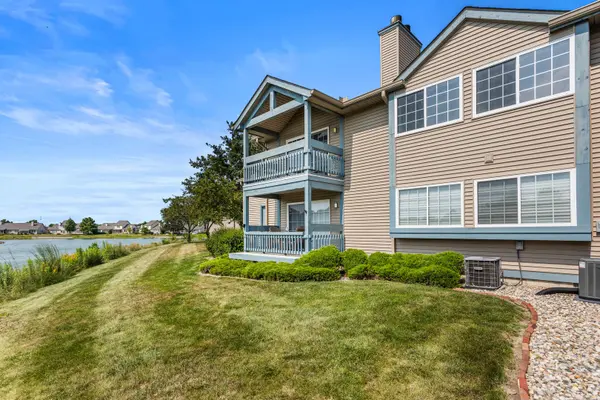 2406 Windward BLVD #205, Champaign, IL 61821