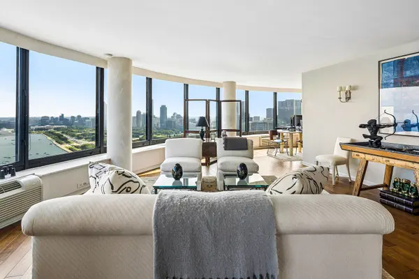 Address not disclosed, Chicago, IL 60601