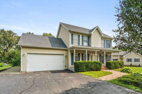 363 Dee CT, Somonauk, IL 60552