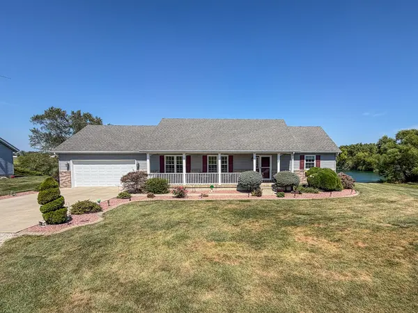 2309 E Lakeview DR, Casey, IL 62420