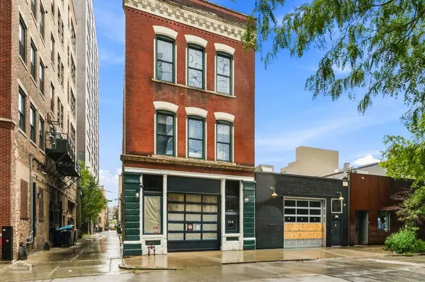 114 N Aberdeen ST #3, Chicago, IL 60607