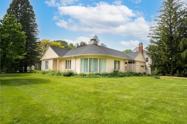 1076 Prospect BLVD, Waterloo, IA 50701
