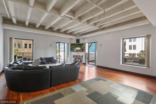601 Marquette AVE #402, Minneapolis, MN 55402