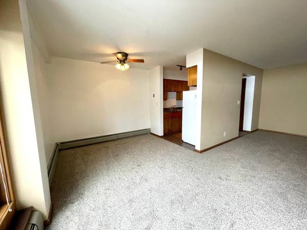 633 Robert ST S #205, Saint Paul, MN 55107
