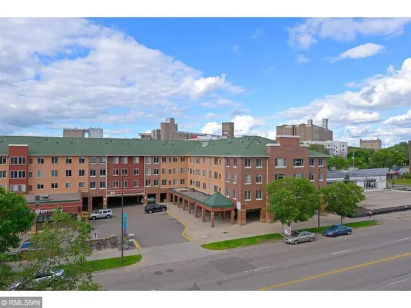 2600 University AVE SE #418, Minneapolis, MN 55414