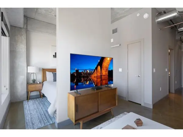 728 N 3rd ST #402, Minneapolis, MN 55401