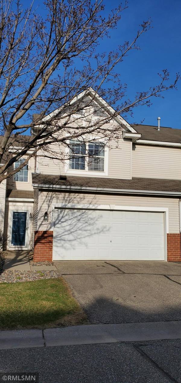 15719 France WAY #1313, Apple Valley, MN 55124