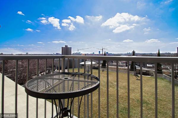 929 Portland AVE #709, Minneapolis, MN 55404