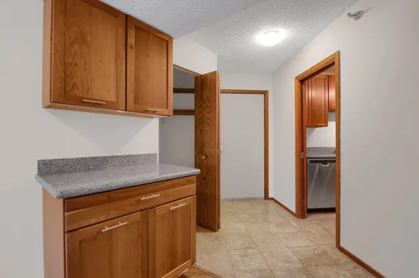 1225 Lasalle AVE #302, Minneapolis, MN 55403
