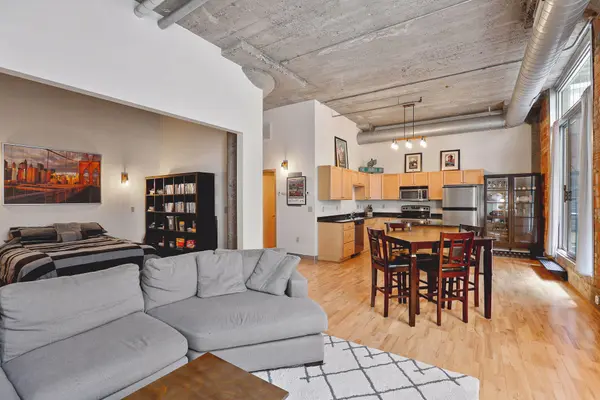521 S 7th ST #219, Minneapolis, MN 55415
