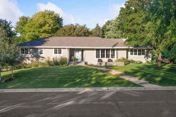 5025 Normandale CT, Edina, MN 55436