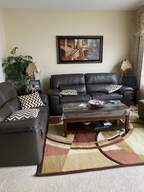 804 Village Pkwy, Circle Pines, MN 55014