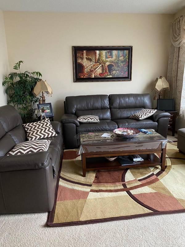 804 Village Pkwy, Circle Pines, MN 55014
