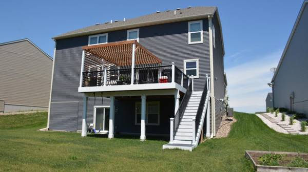 18005 56th AVE N, Plymouth, MN 55446