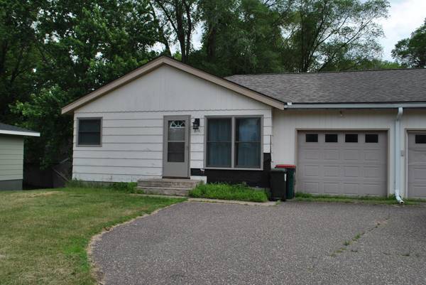 814 Wisconsin ST, Hudson, WI 54016