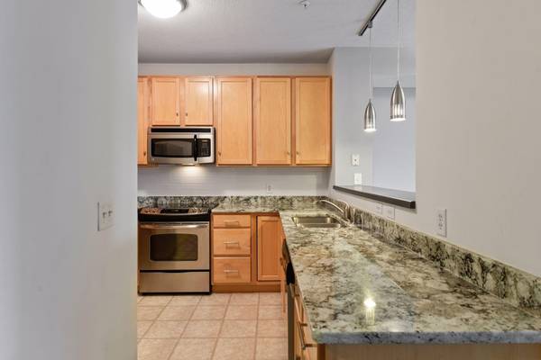 560 N 2nd ST #302, Minneapolis, MN 55401