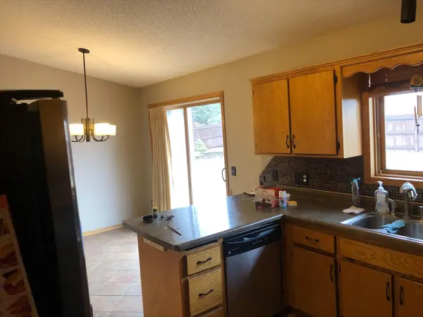 9319 93rd ST S, Cottage Grove, MN 55016