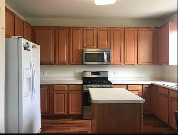 252 Pine Hollow DR, Circle Pines, MN 55014