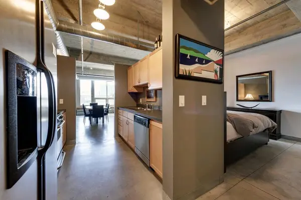 901 N 3rd ST #413, Minneapolis, MN 55401