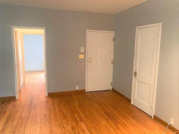 3144 W Bde Maka Ska BLVD #102, Minneapolis, MN 55416