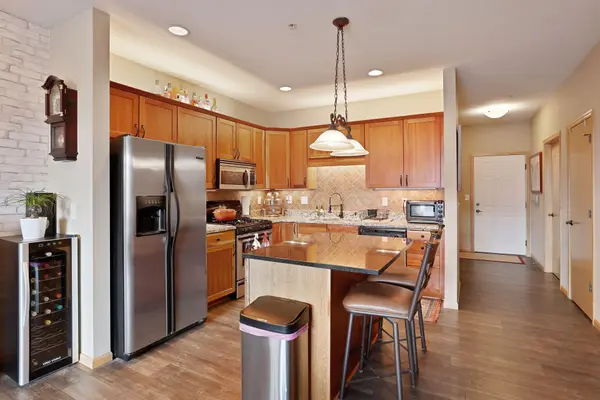 301 Oak Grove ST #510, Minneapolis, MN 55403
