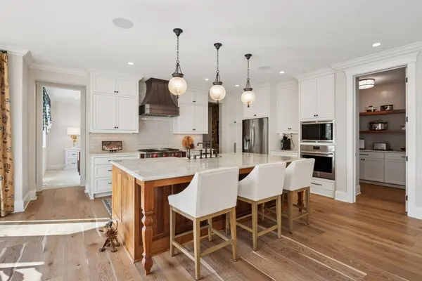 5541 Conifer TRL, Minnetonka, MN 55345