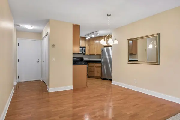 3540 Hennepin AVE #316, Minneapolis, MN 55408