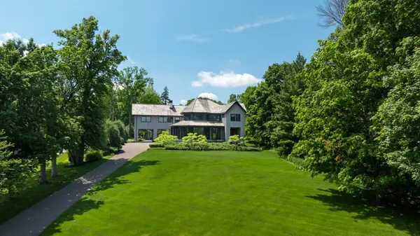 2657 Woodbridge RD, Minnetonka Beach, MN 55391