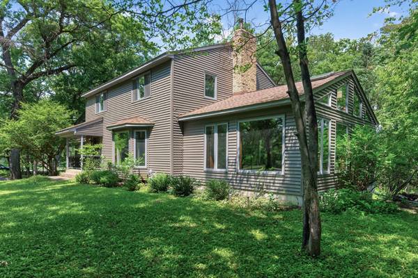 22 Eagle Ridge RD, North Oaks, MN 55127