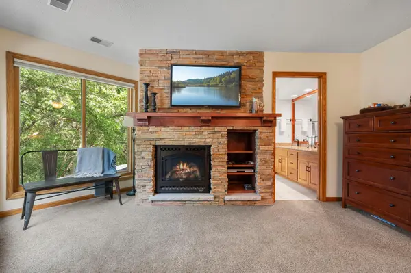 4309 Colleen CT, Arden Hills, MN 55112
