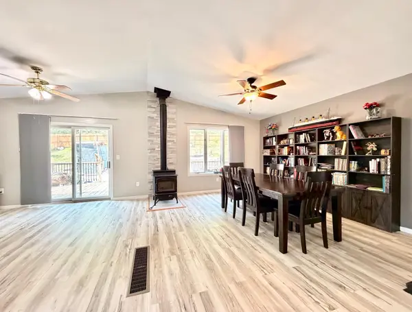 1560 Wabasha AVE, Saint Charles, MN 55972