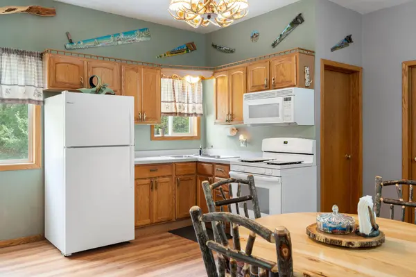 10912 Dahl RD, Hinckley, MN 55037
