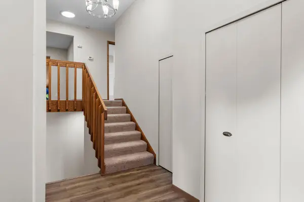 16101 Hilltop RD, Eden Prairie, MN 55347