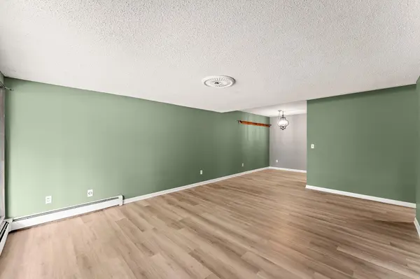 4207 Lakeside AVE N #134, Brooklyn Center, MN 55429