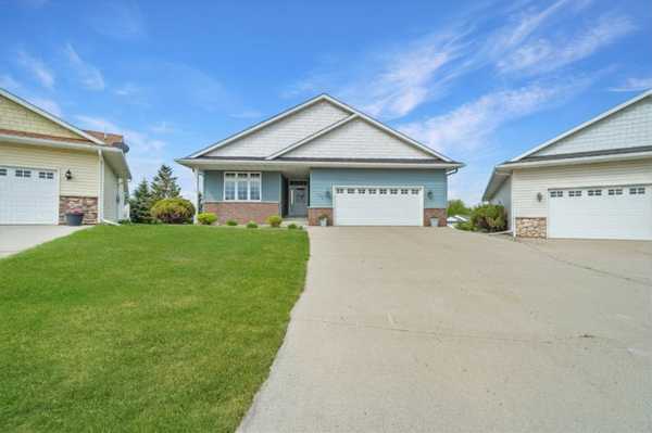 302 Ashley CT,  Alexandria,  MN 56308