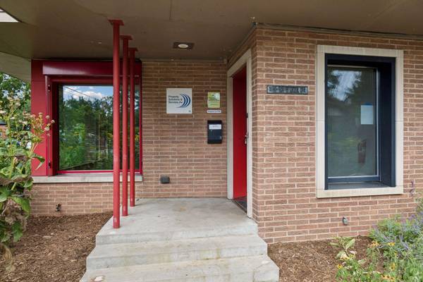 901 23rd AVE NE, Minneapolis, MN 55418