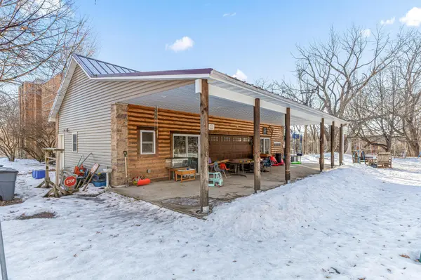 1709/1695 Mcknight RD N, Maplewood, MN 55109
