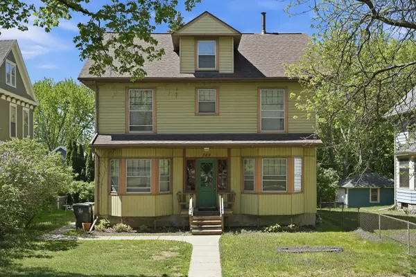 389 Maple ST, Saint Paul, MN 55106