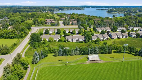 1235 Langewood DR, Mound, MN 55364