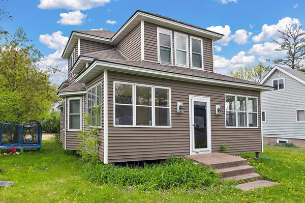 465 4th AVE S, Isle, MN 56342