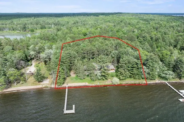 8597 Sunset SHRS, Pine River, MN 56474