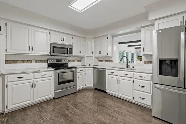 853 Minnesota ST S, Shakopee, MN 55379