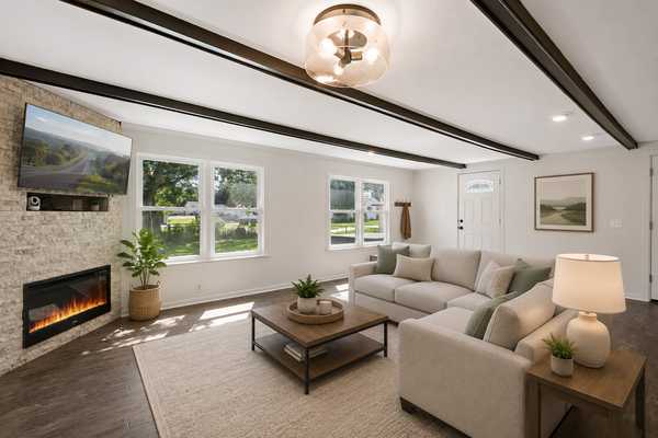 853 Minnesota ST S, Shakopee, MN 55379
