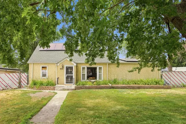 815 Hastings AVE, Saint Paul Park, MN 55071