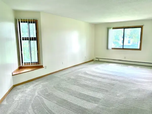4101 Parklawn AVE #236, Edina, MN 55435