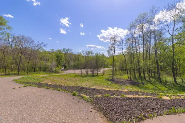 908 87th AVE, Hudson, WI 54016