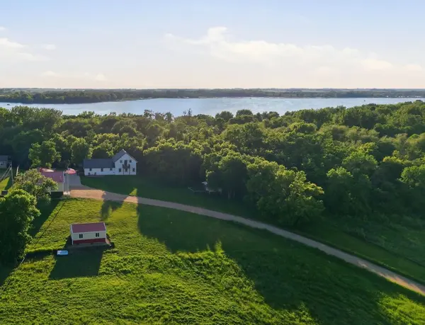 16526 State Highway 28, Villard, MN 56385