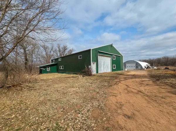 39529 Trulson RD, North Branch, MN 55056